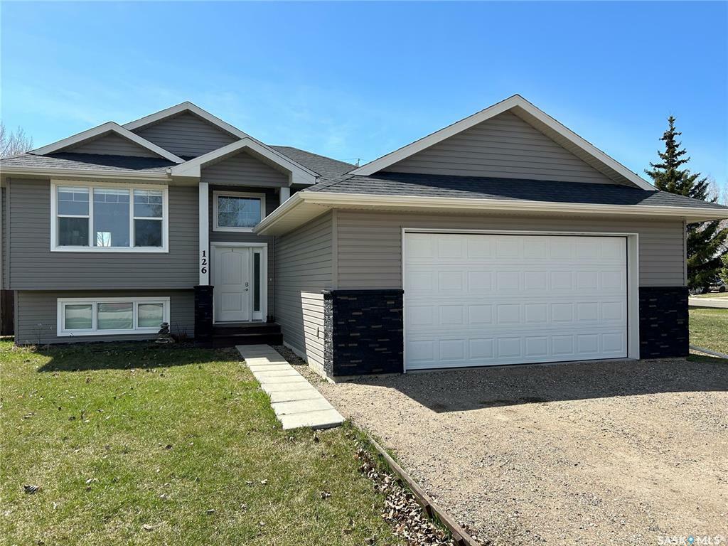 Property Photo:  126 Wheatland Court  SK S0K 3R0 