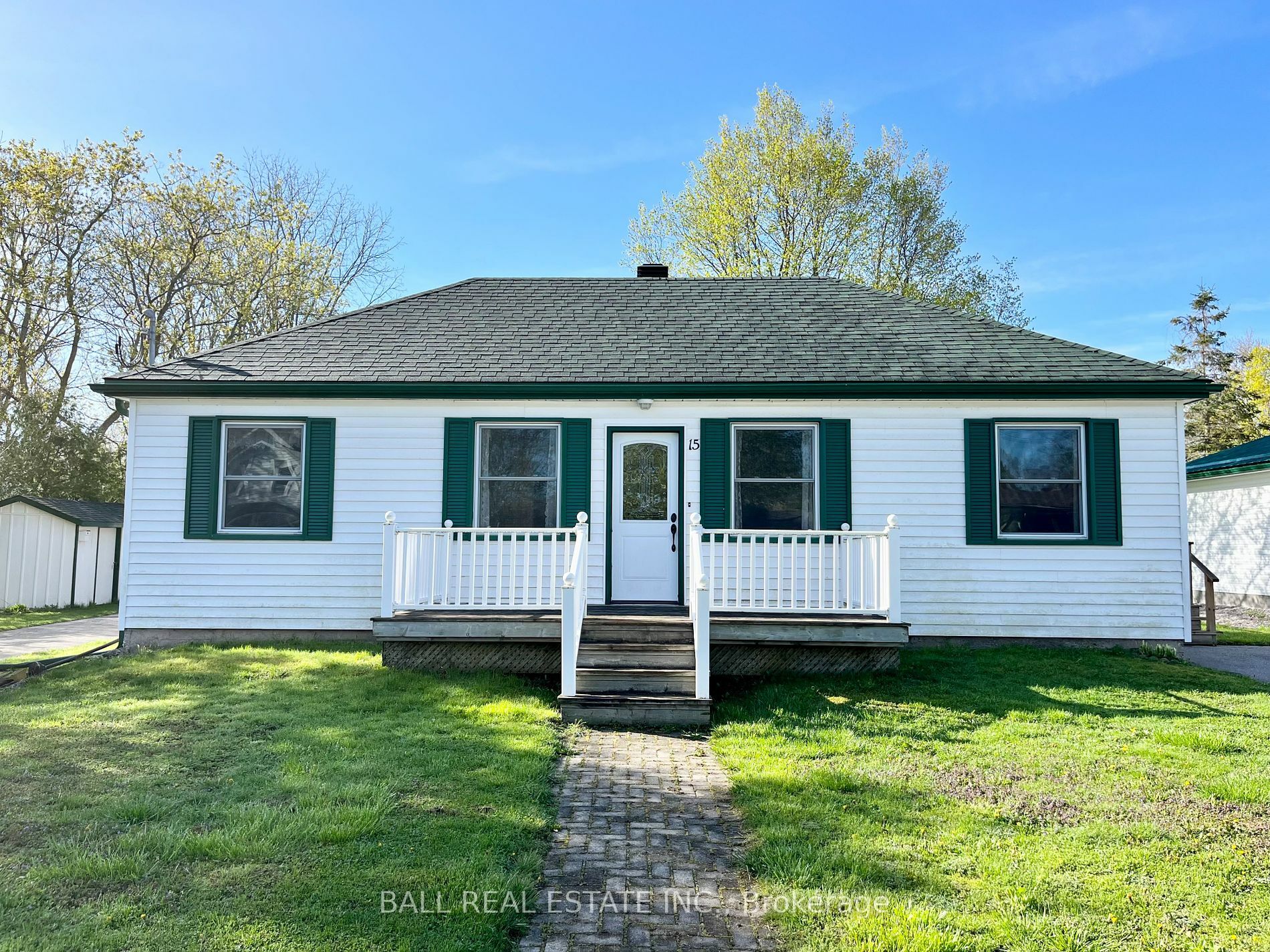 15 Nelson St  Smith-Ennismore-Lakefield ON K0L 2H0 photo