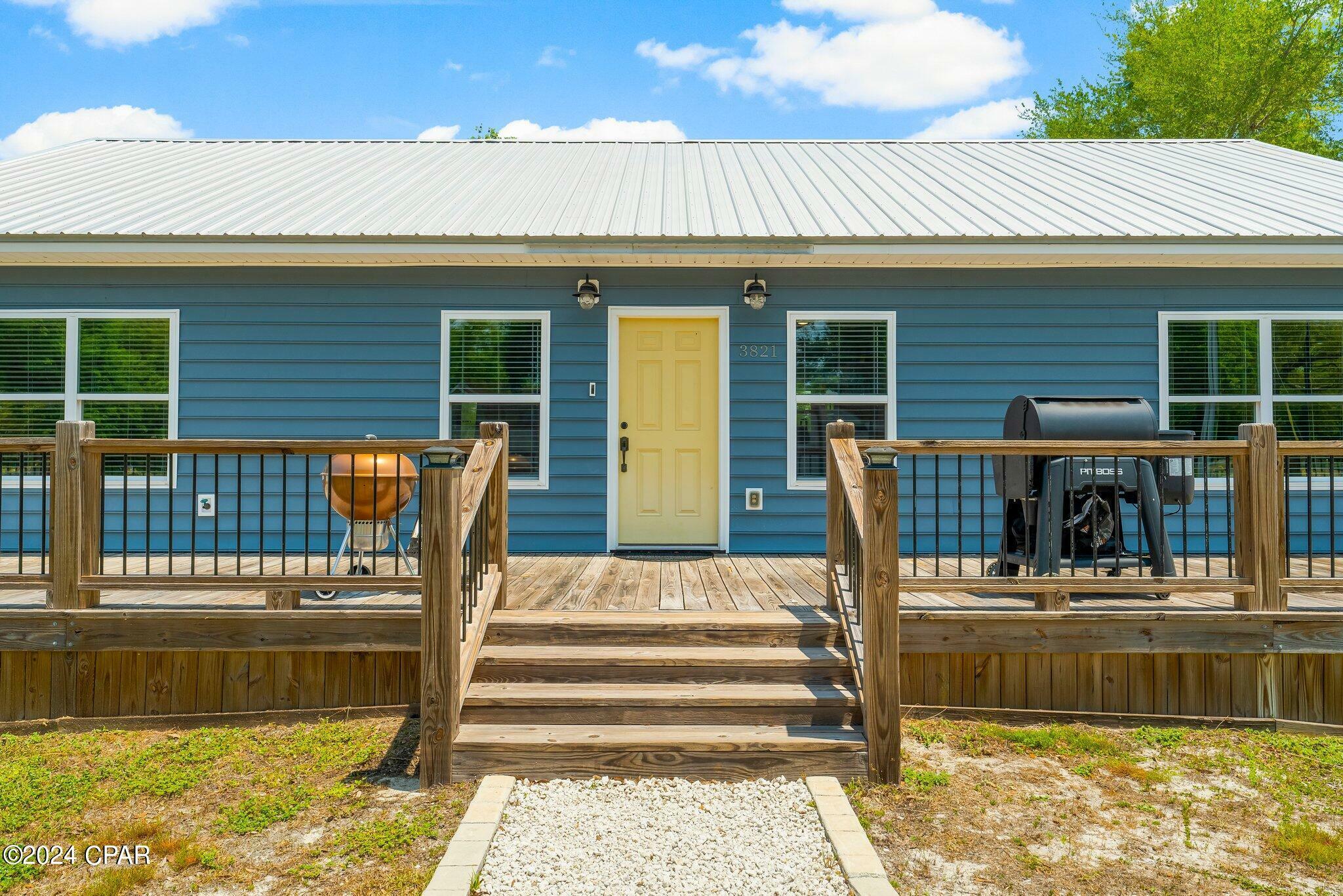 Property Photo:  3821 Sherrett Drive  FL 32409 