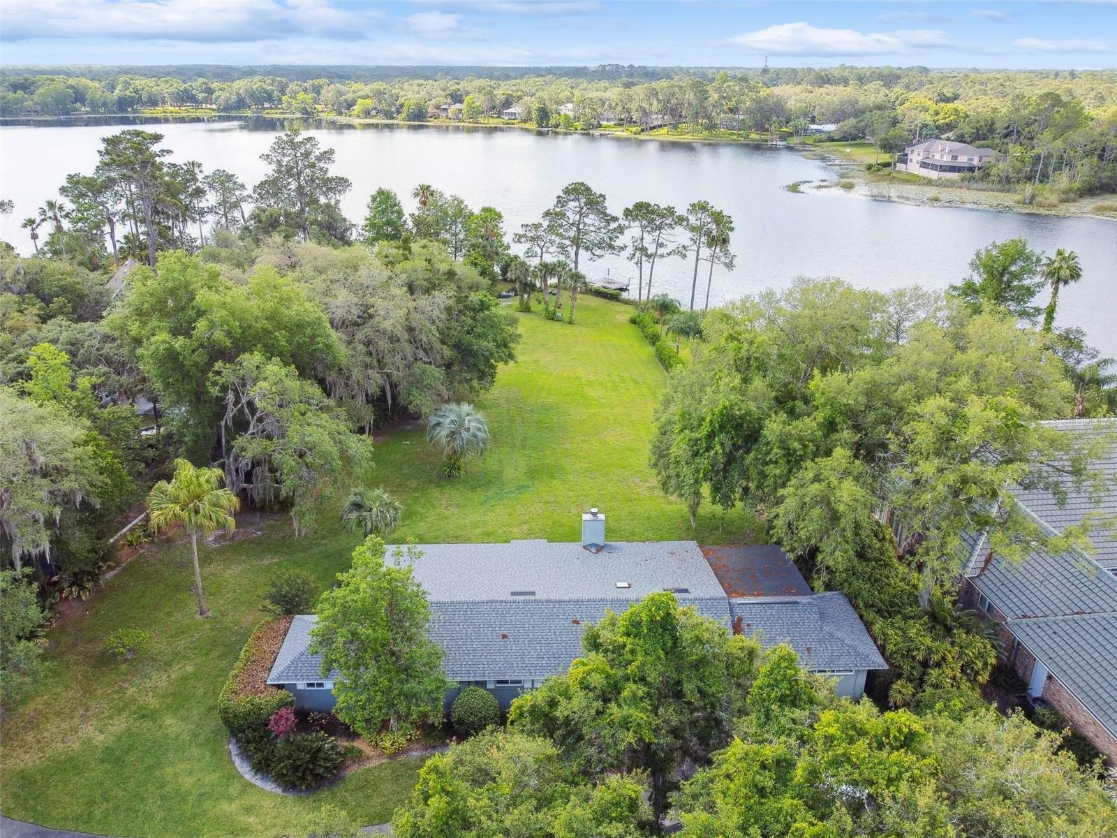 Property Photo:  1326 Trail By The Lake  FL 32724 