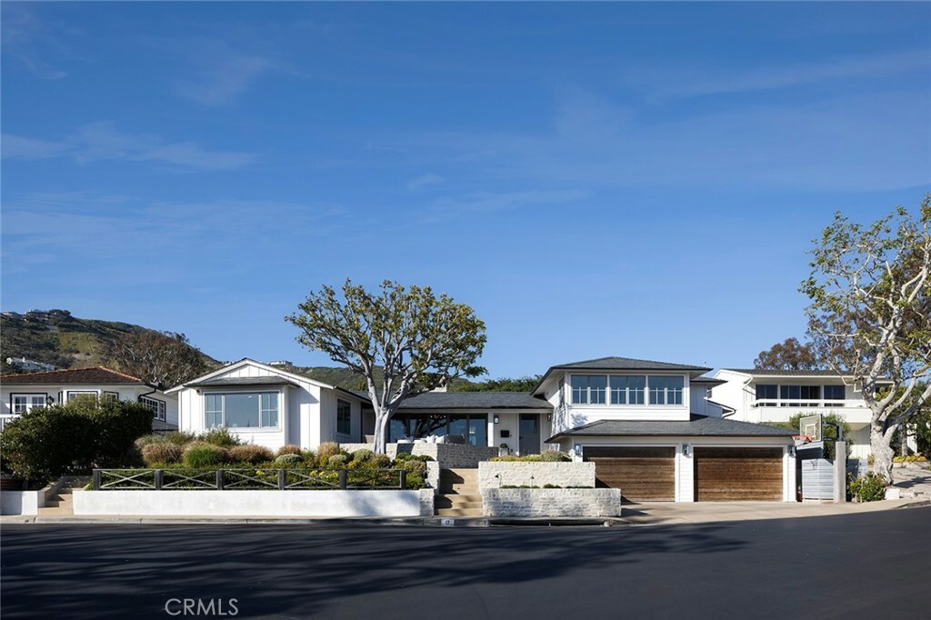 Property Photo:  17 S Alta Mira Road  CA 92651 