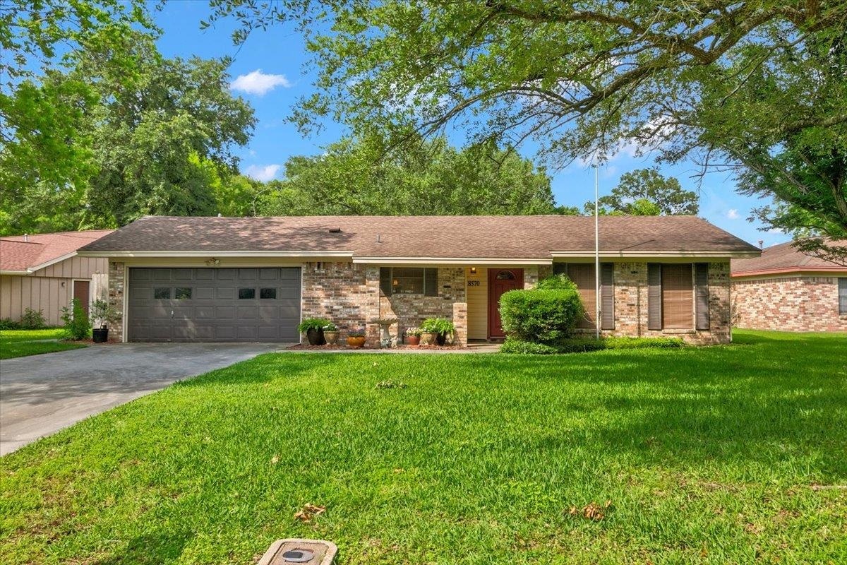 Property Photo:  8570 Overhill Ln.  TX 77707 