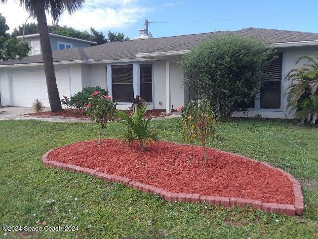 Property Photo:  330 Lee Avenue  FL 32937 