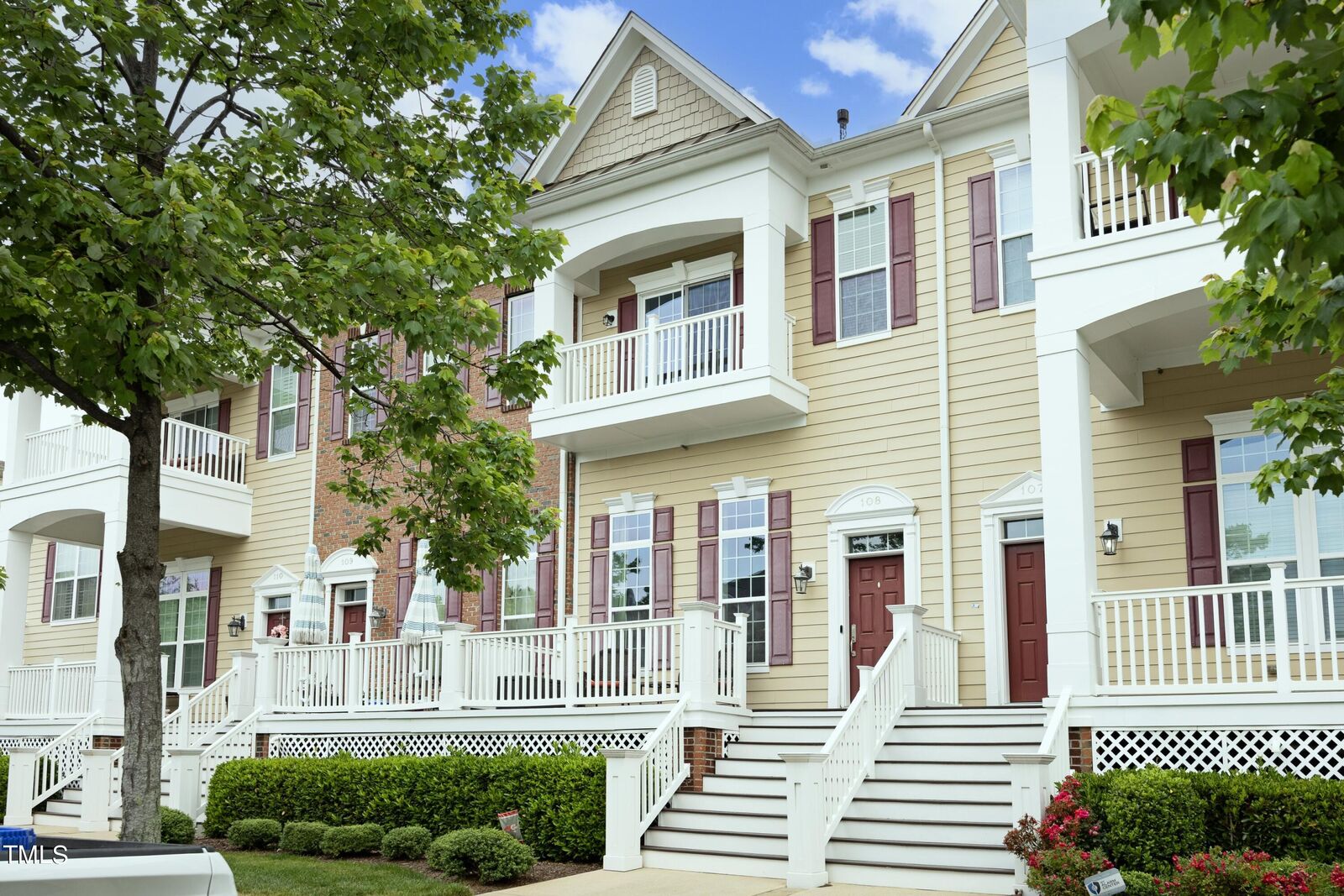 Property Photo: 10510 Sablewood Drive 108 NC 27617