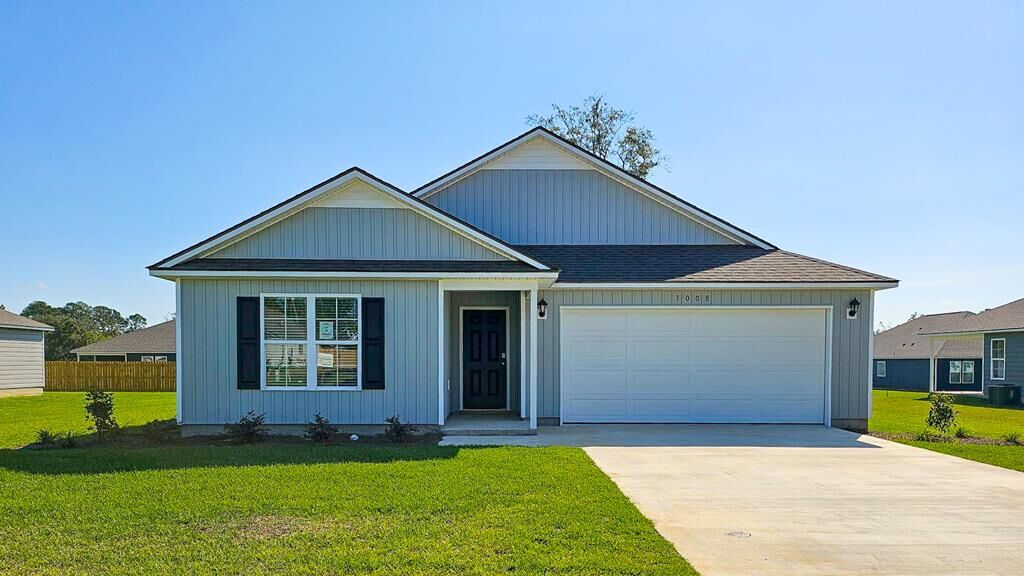 Property Photo:  1008 Kenleigh Lane  GA 31632 