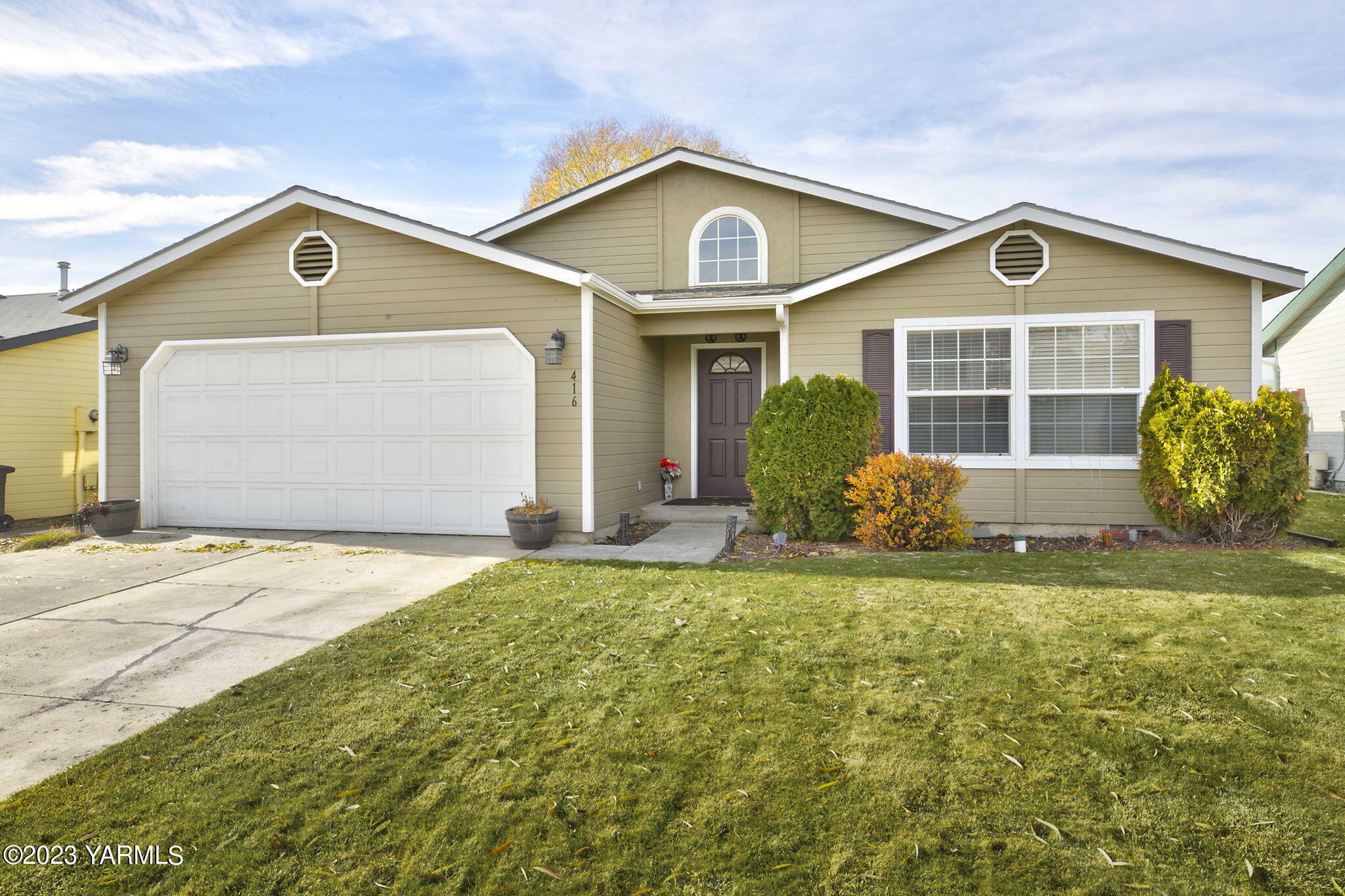 416 S 82nd Ave  Yakima WA 98908 photo