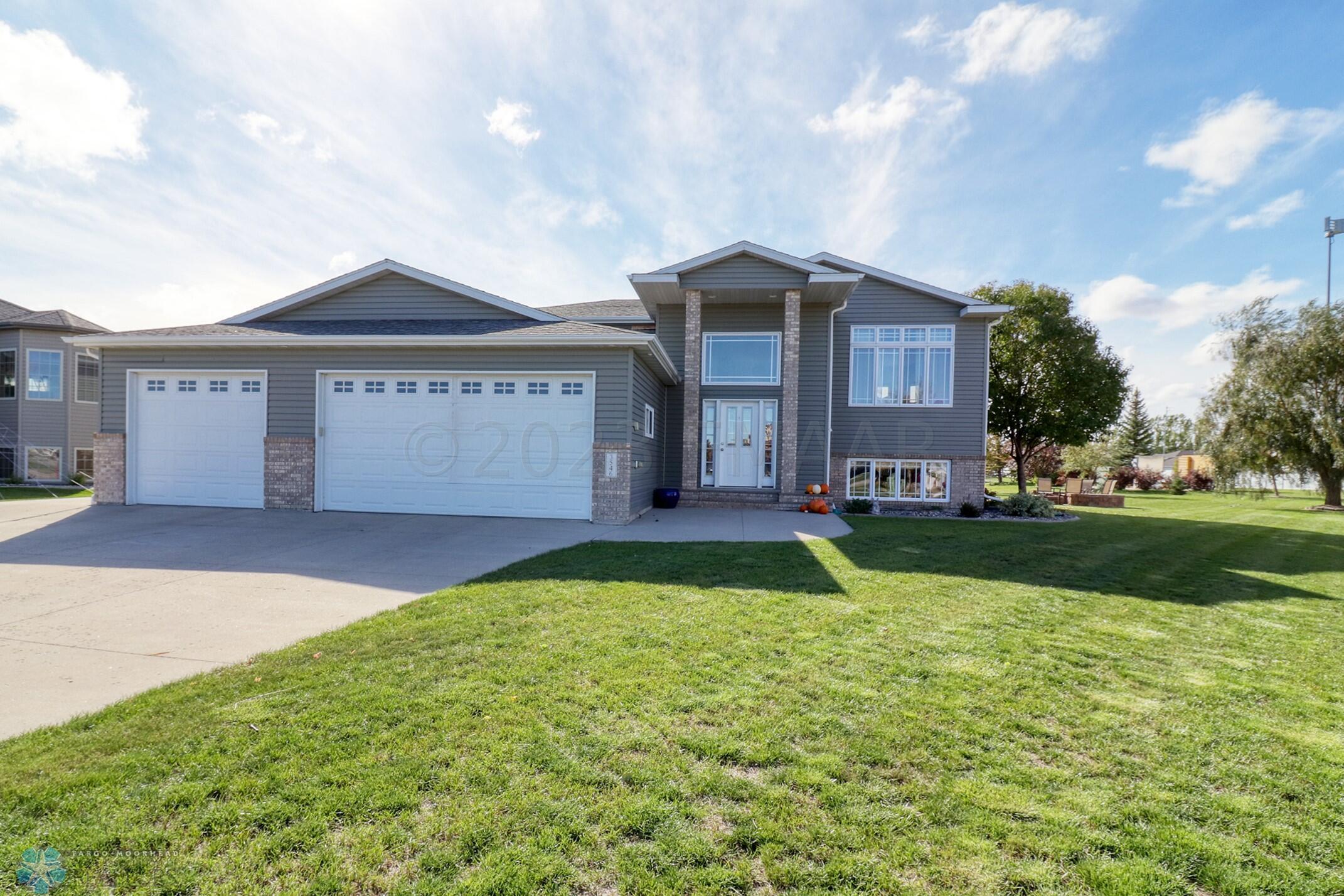 Property Photo:  3546 8 Street W  ND 58078 