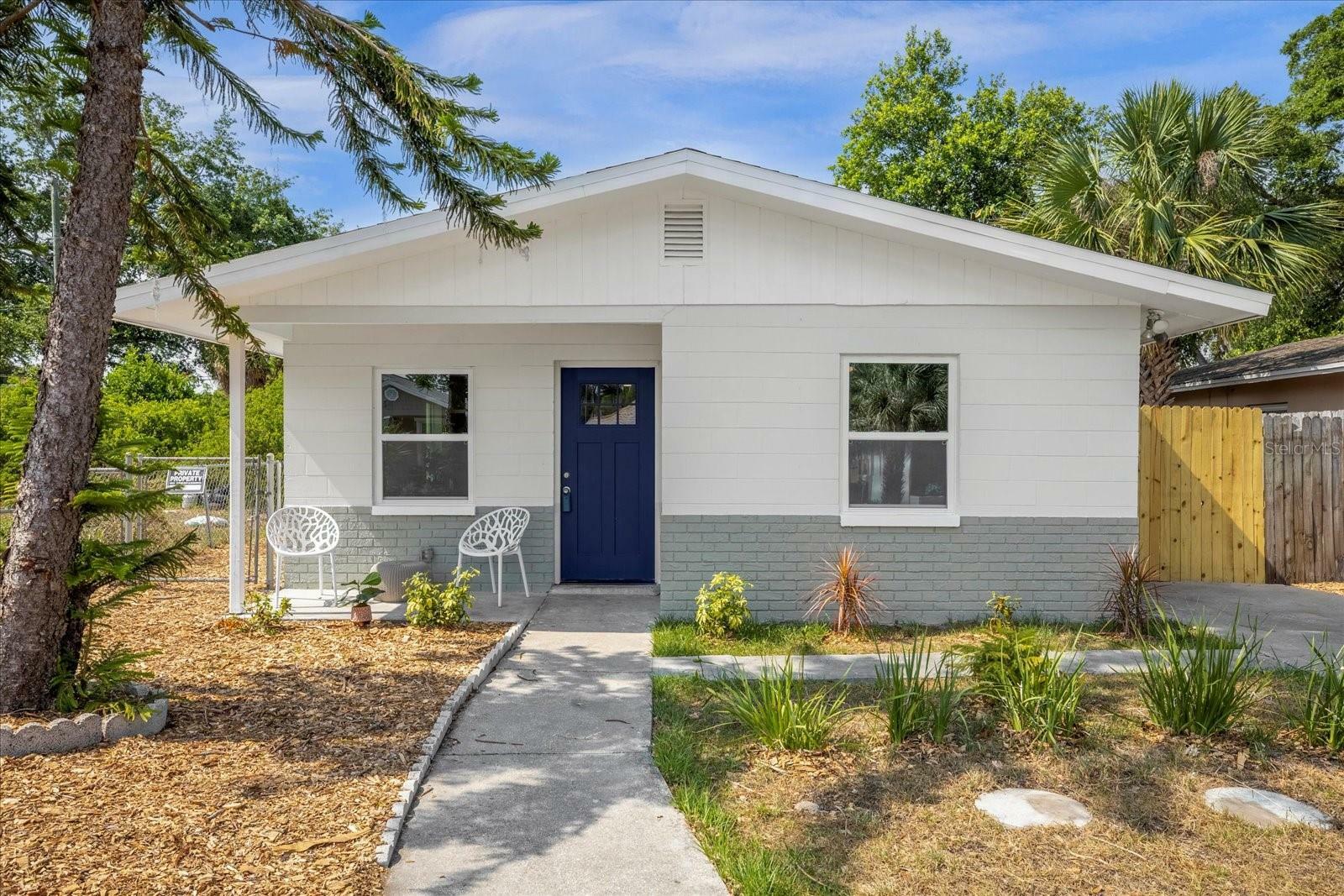 Property Photo:  1148 Engman Street  FL 33755 