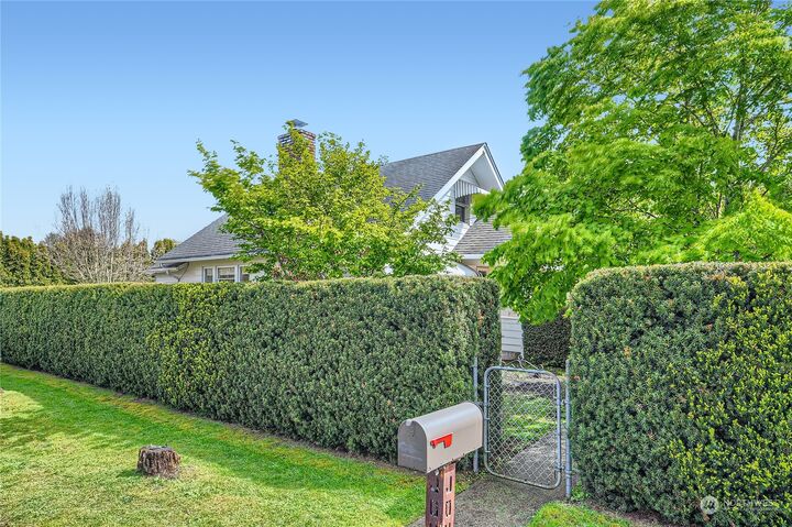 Property Photo: 7601 Tacoma Avenue S WA 98408