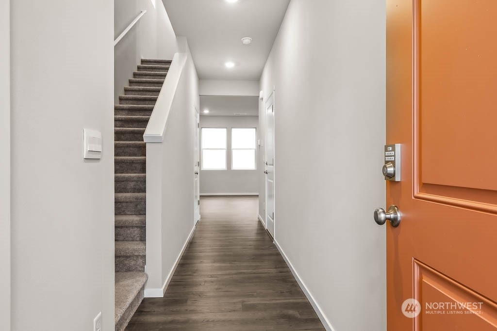 Property Photo:  1369 SW Pendleton Way 284  WA 98367 
