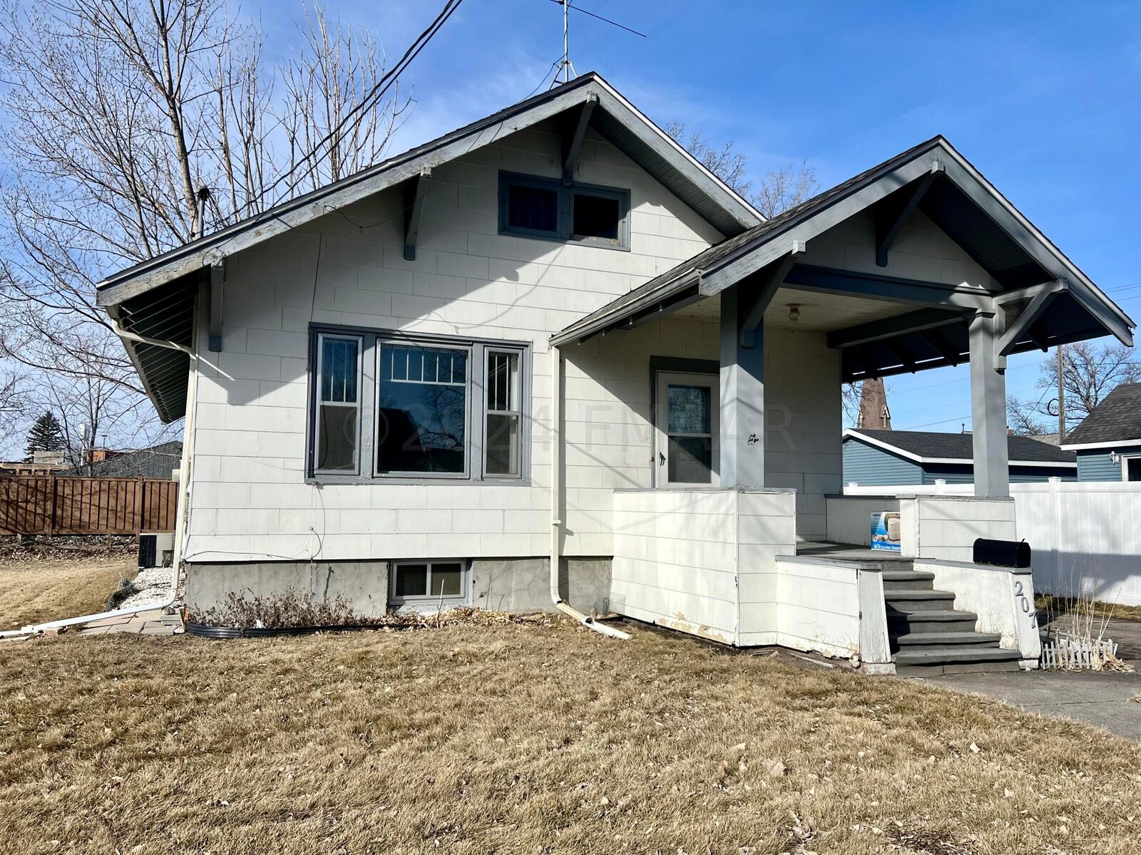 Property Photo: 207 9th Street S MN 56560