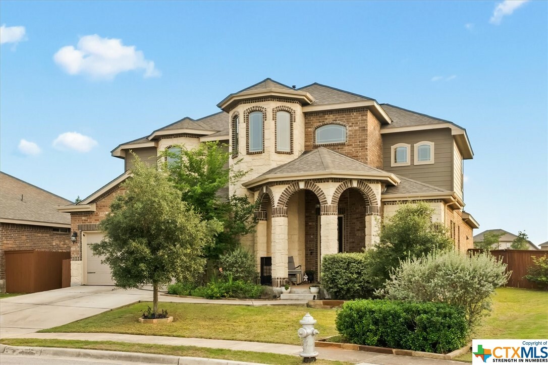 Property Photo:  3721 Cinkapin Drive  TX 78666 