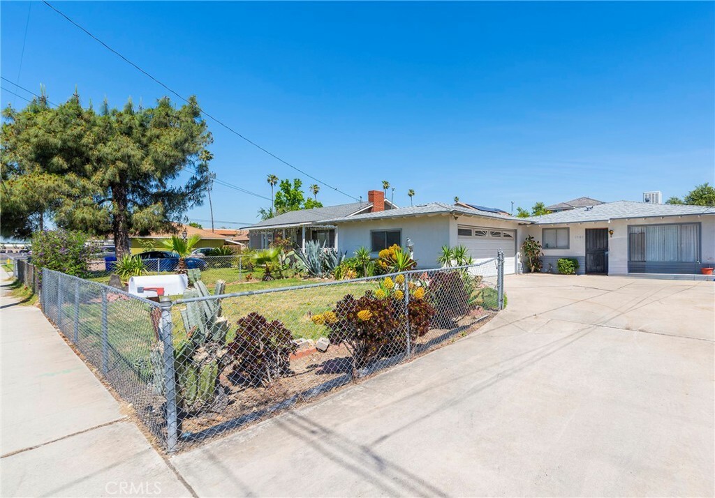 Property Photo:  17142 Barbee Street  CA 92336 