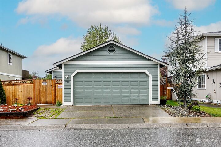 Property Photo: 17628 Spring Lane Avenue WA 98271