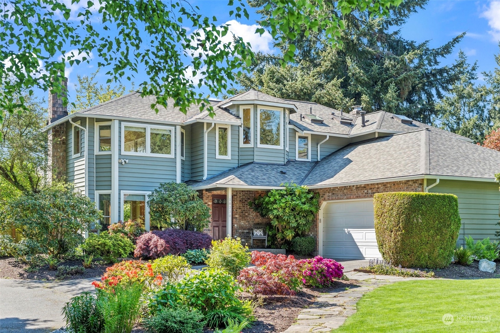 18730 92nd Avenue W  Edmonds WA 98020 photo