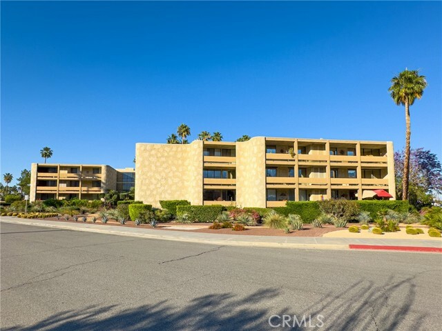 Property Photo:  1630 S La Reina Way 3A  CA 92264 