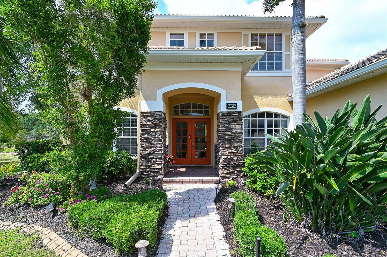 Property Photo:  6815 Bay Hill Drive  FL 34202 