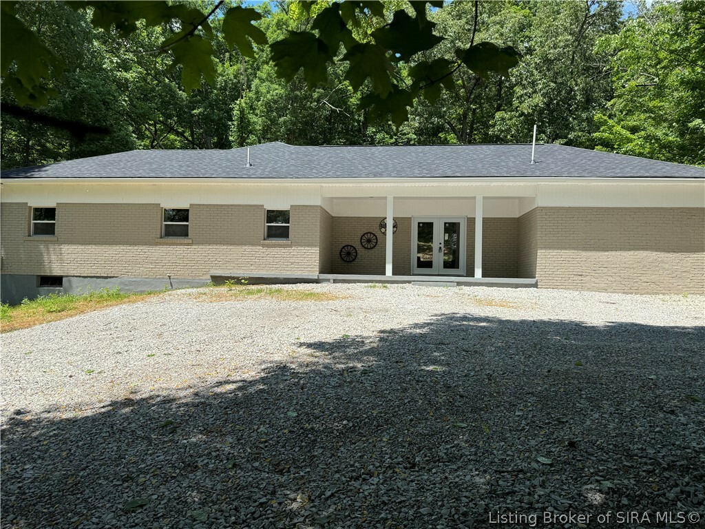 Property Photo:  510 Payne Road  IN 47150 