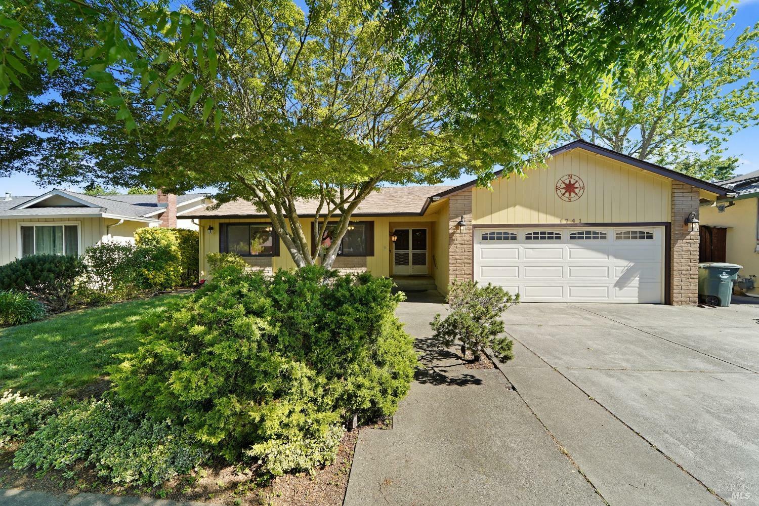 Property Photo:  1741 Glenbrook Drive  CA 95401 