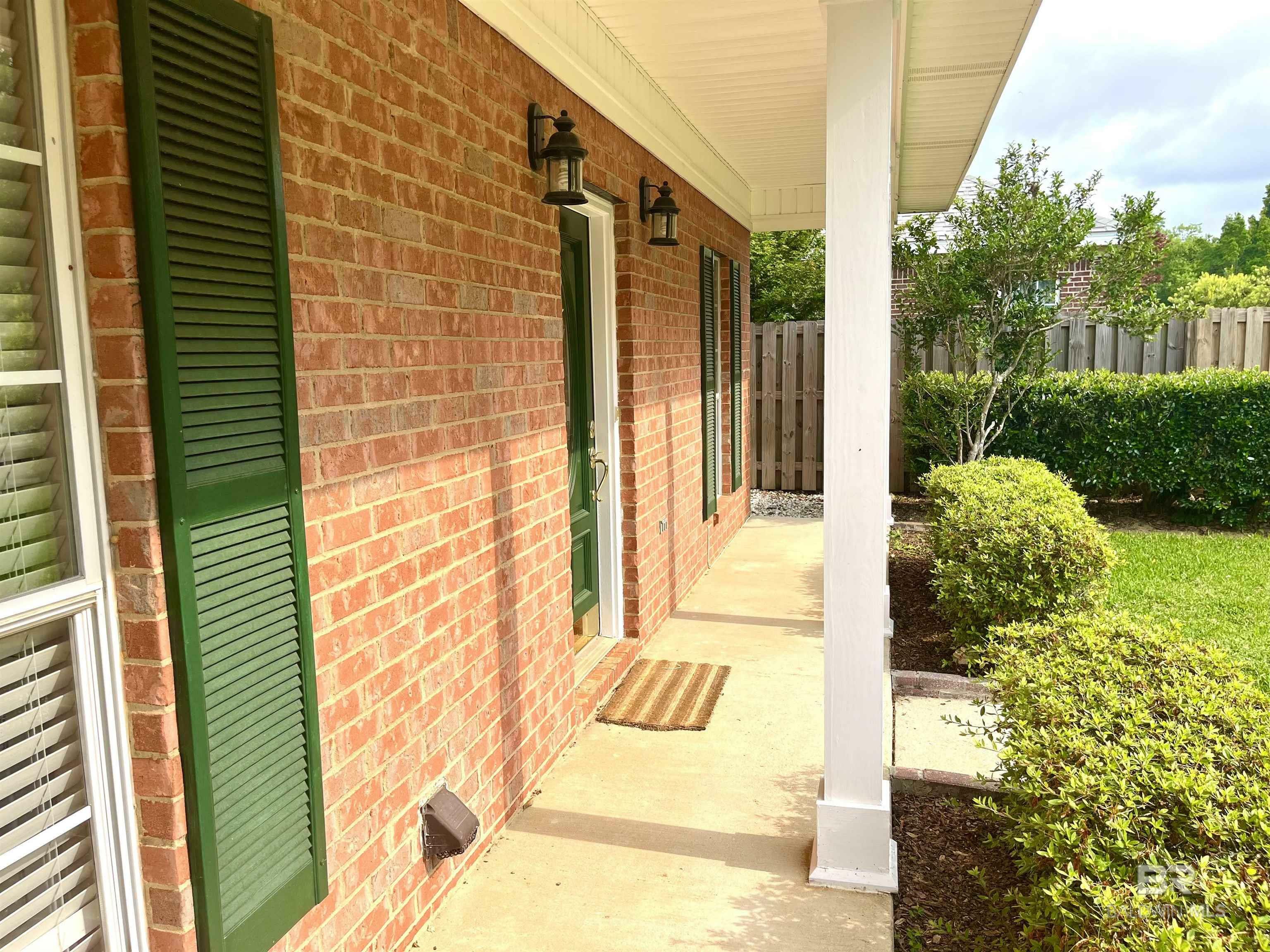 Property Photo:  105 Spring Park Drive  AL 36532 