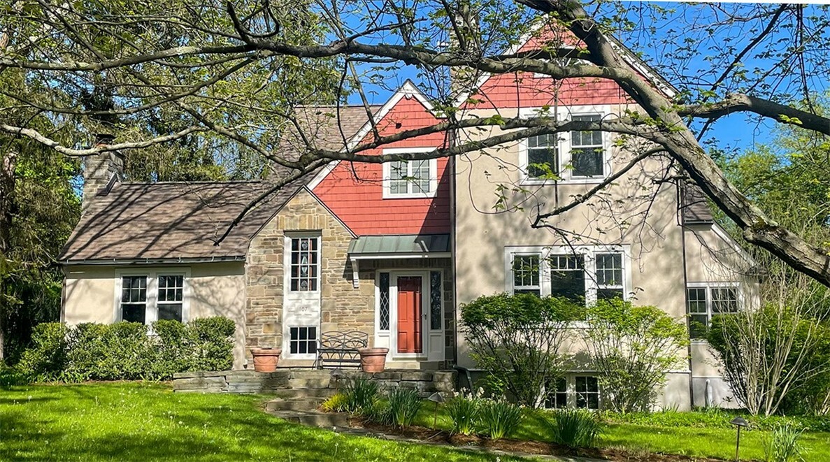 Property Photo:  107 Highgate Road  NY 14850 