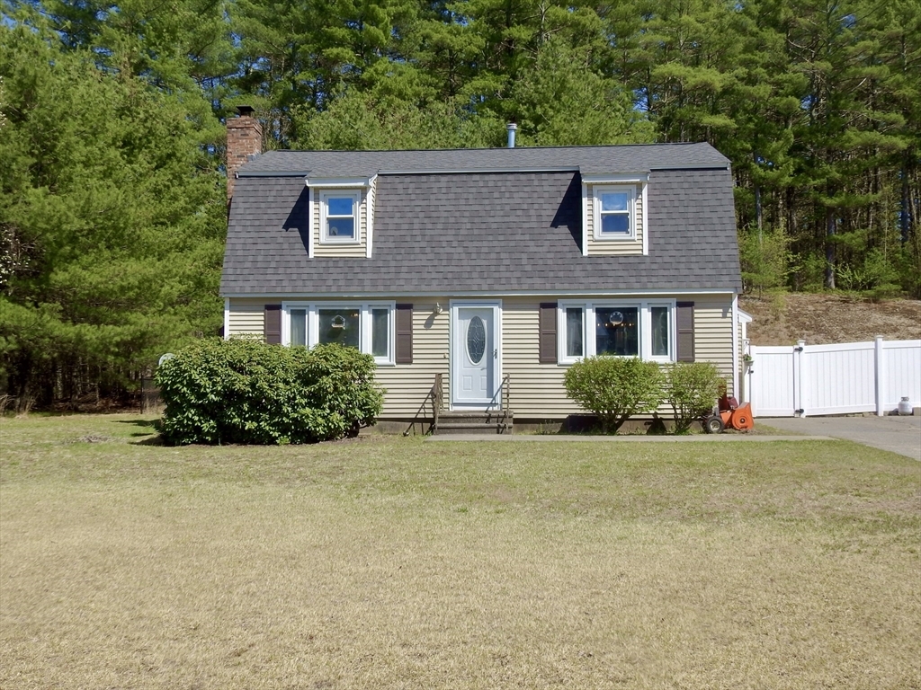 Property Photo:  1 Briar Way  MA 01474 