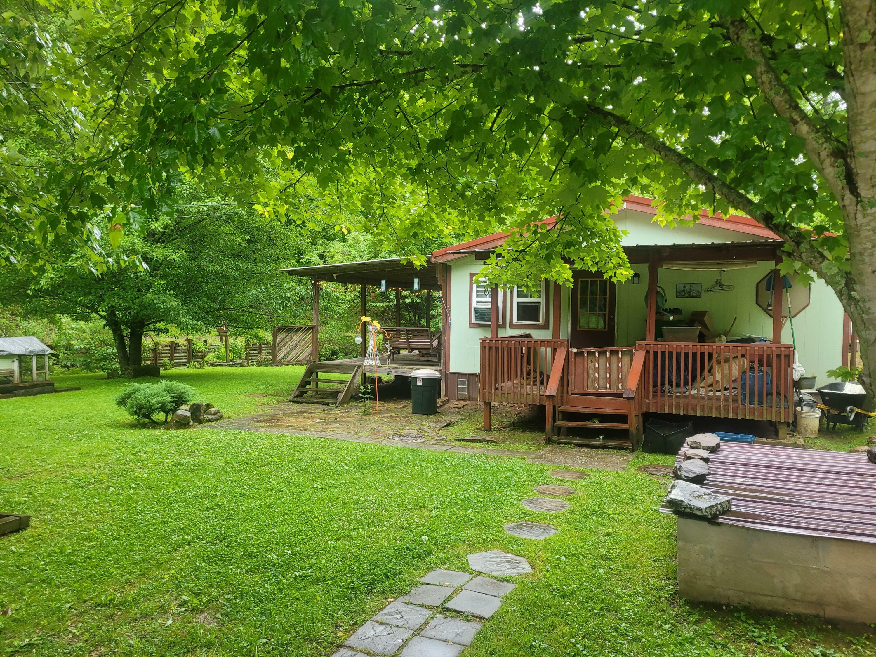 Property Photo:  523 Bullskin Branch Road  KY 40972 