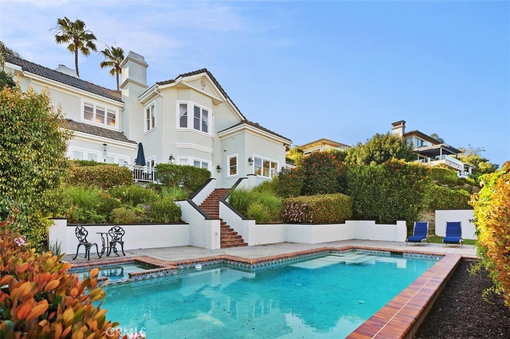 Property Photo: 2 Via Floritas CA 92673