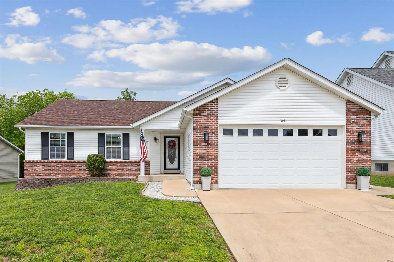 Property Photo:  105 Calamadi Circle  MO 63028