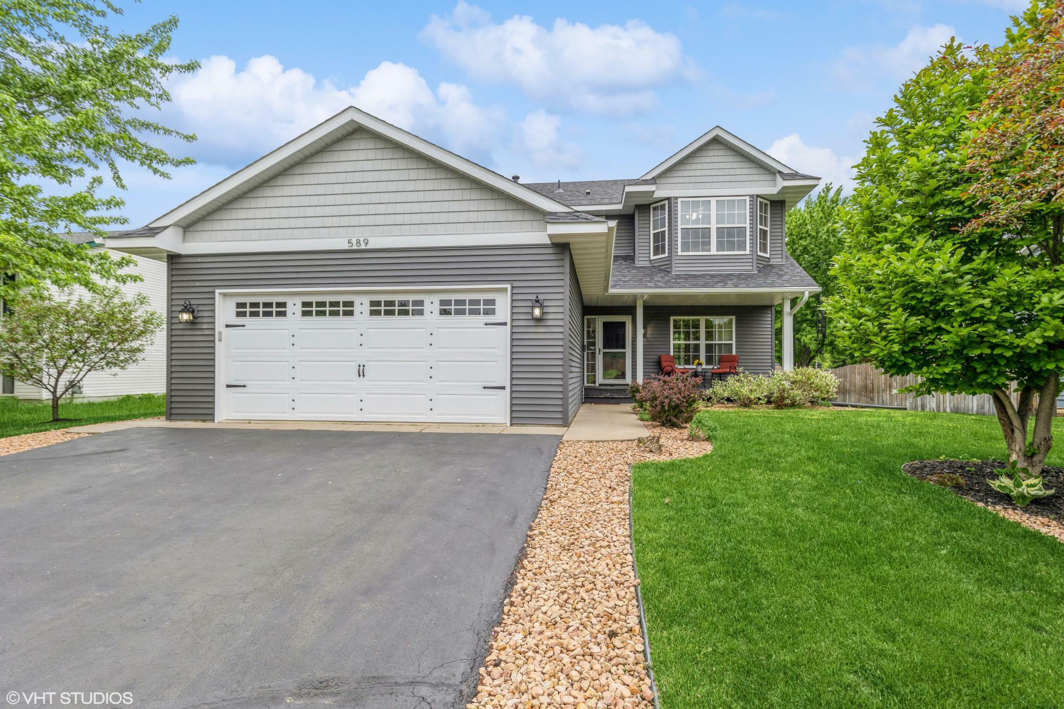 Property Photo:  589 5th Avenue E  MN 55379 