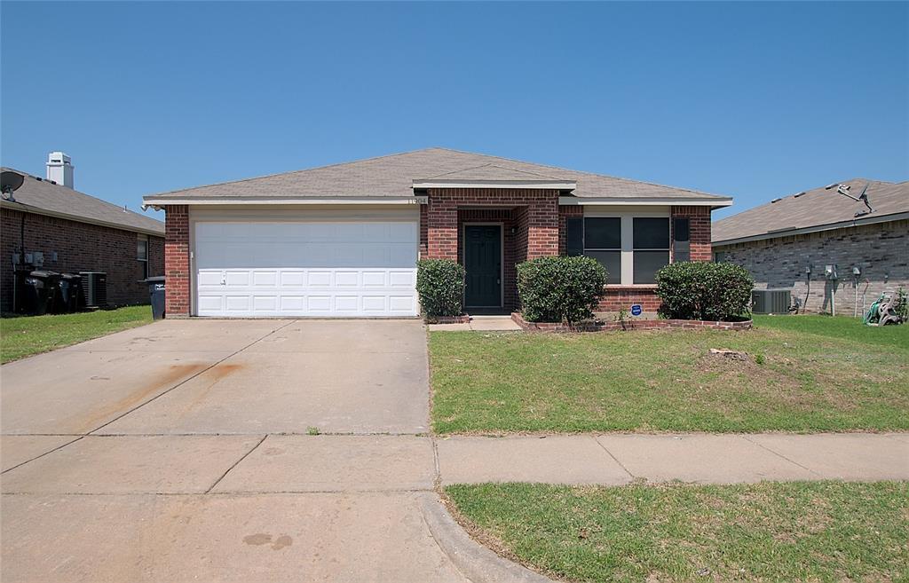 Property Photo: 11904 Balliol Lane TX 76036