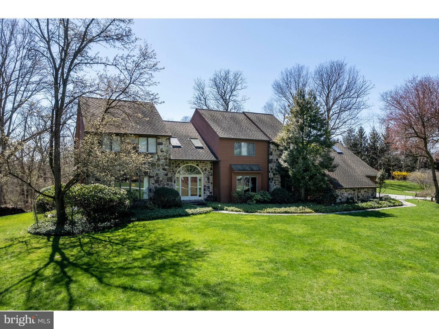 Property Photo: 1082 Heartsease Drive PA 19382