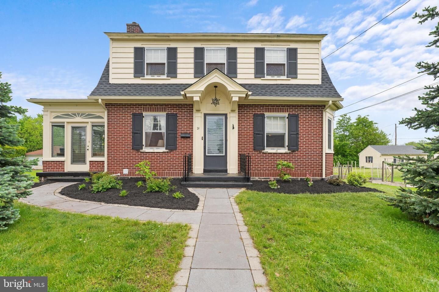 Property Photo:  21 S Hamilton Street  PA 18969 