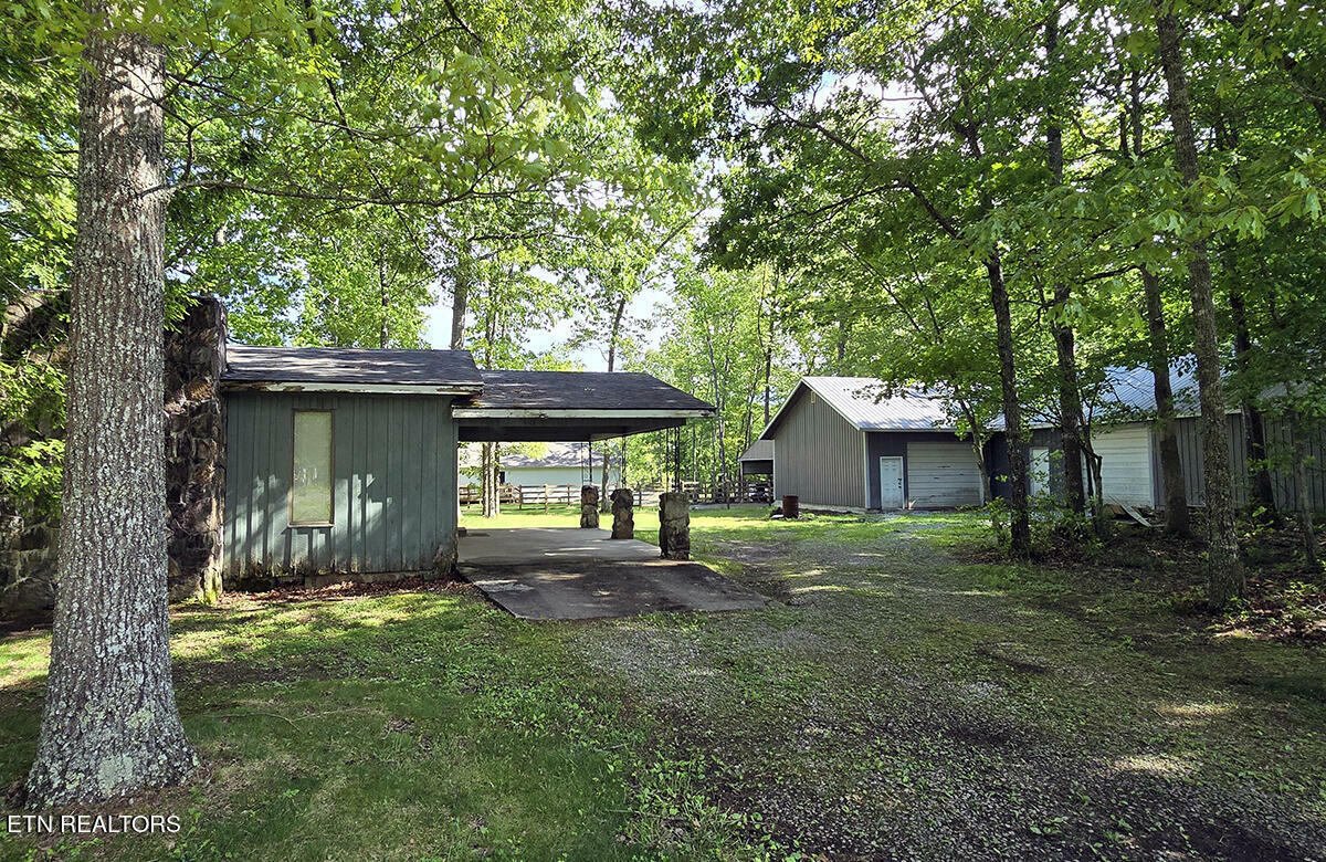 Property Photo:  1206 Natchez Trace  TN 38572 