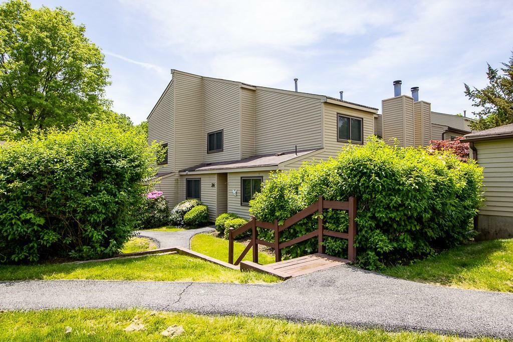 Property Photo:  24 Sycamore Court  NY 10930 