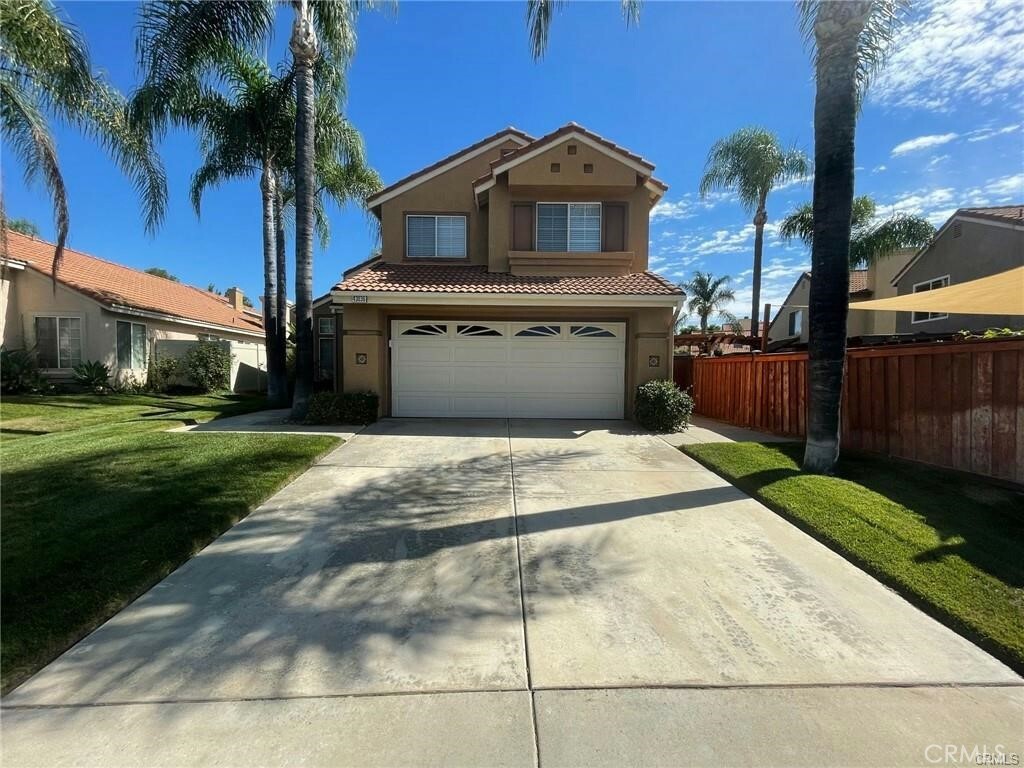 Property Photo:  43036 Calle Jeminez  CA 92592 