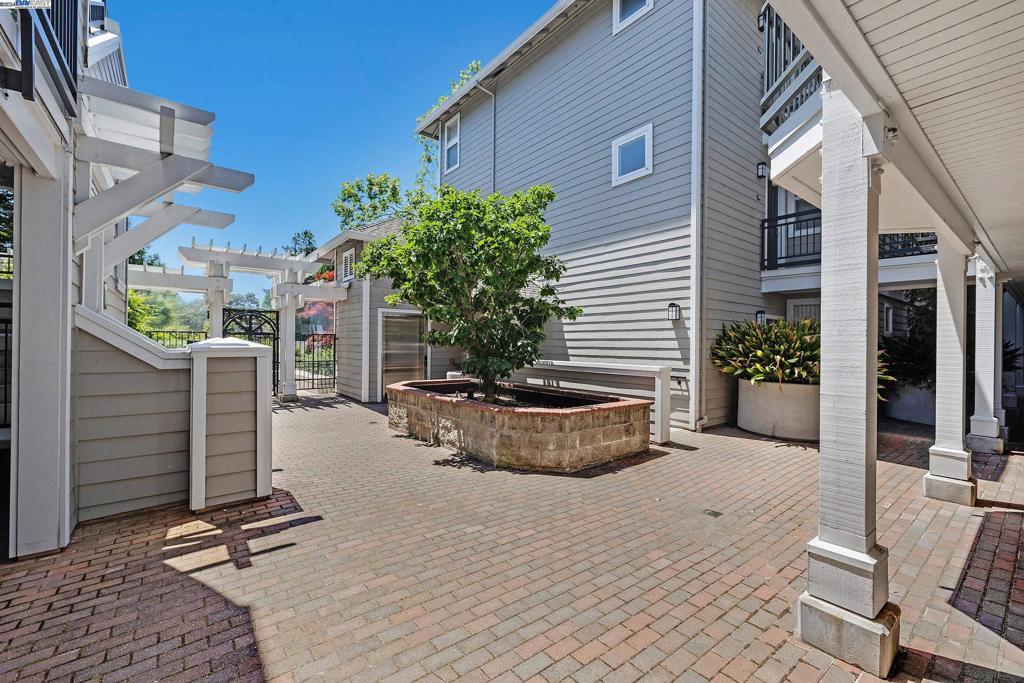 Property Photo: 1982 W Bayshore Rd 110 CA 94303