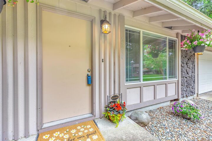 Property Photo:  5310 SE Alder Glen Court  WA 98513 