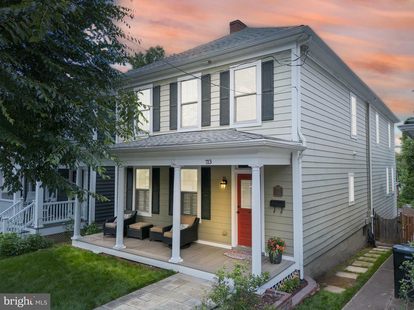 Property Photo:  713 Lee Avenue  VA 22401 