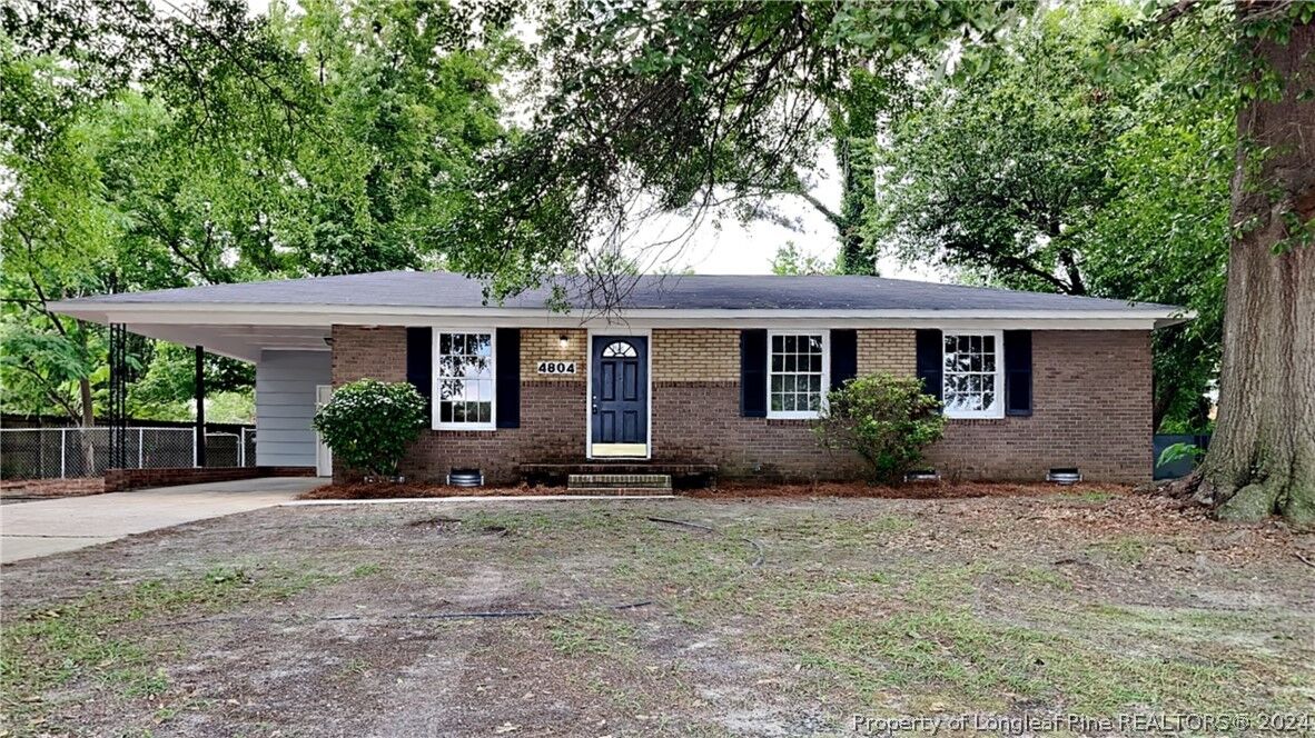 Property Photo: 4804 Eagle Court NC 28304