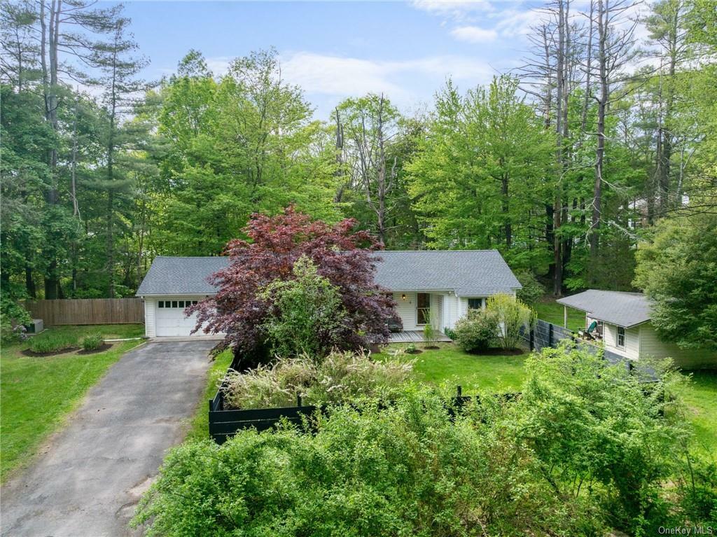 Property Photo:  8 Wolven Lane  NY 12498 