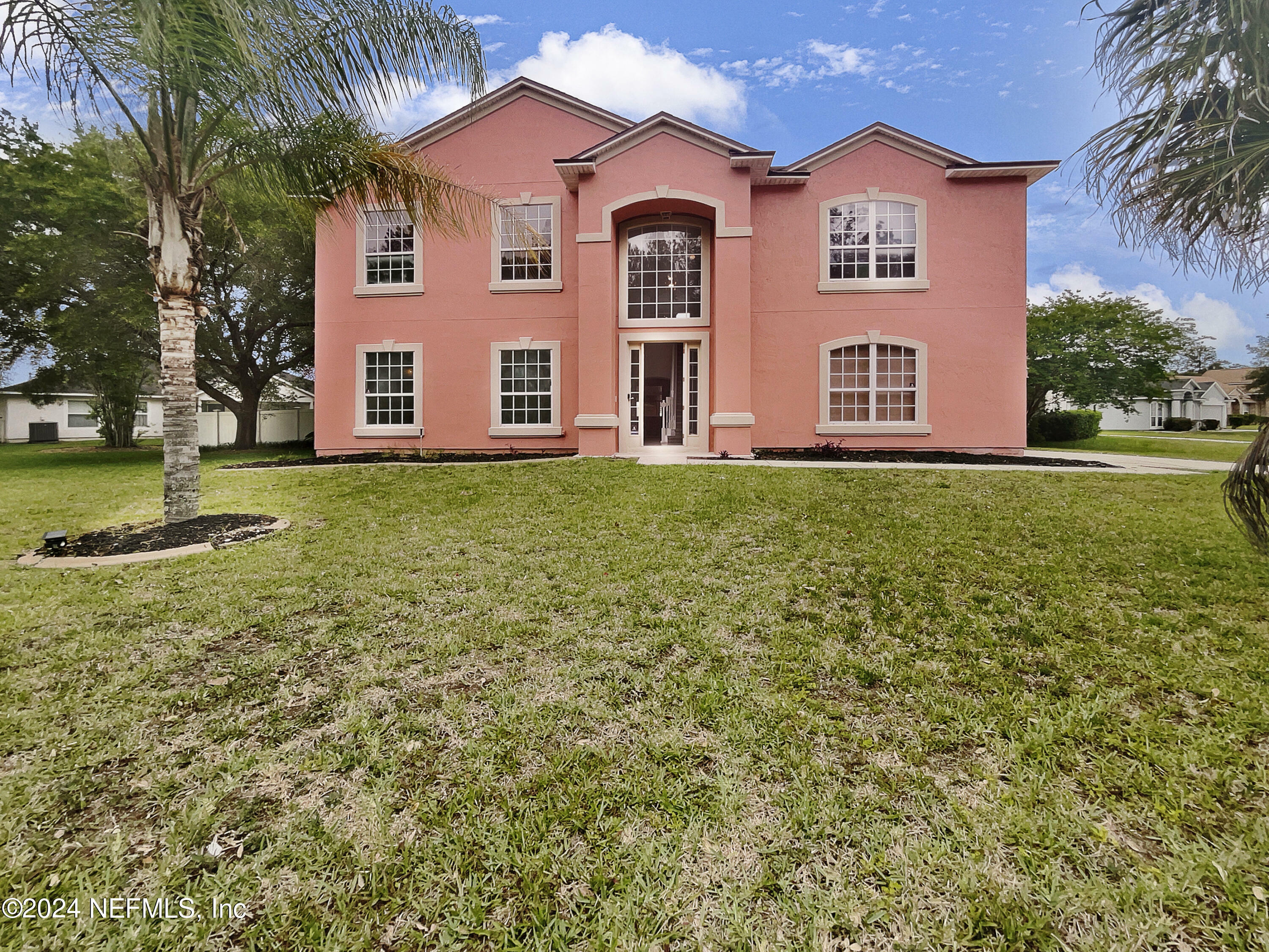 Property Photo:  10302 Planters Wood Drive  FL 32218 