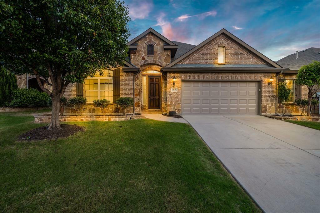 Property Photo:  12928 Royal Ascot Drive  TX 76244 