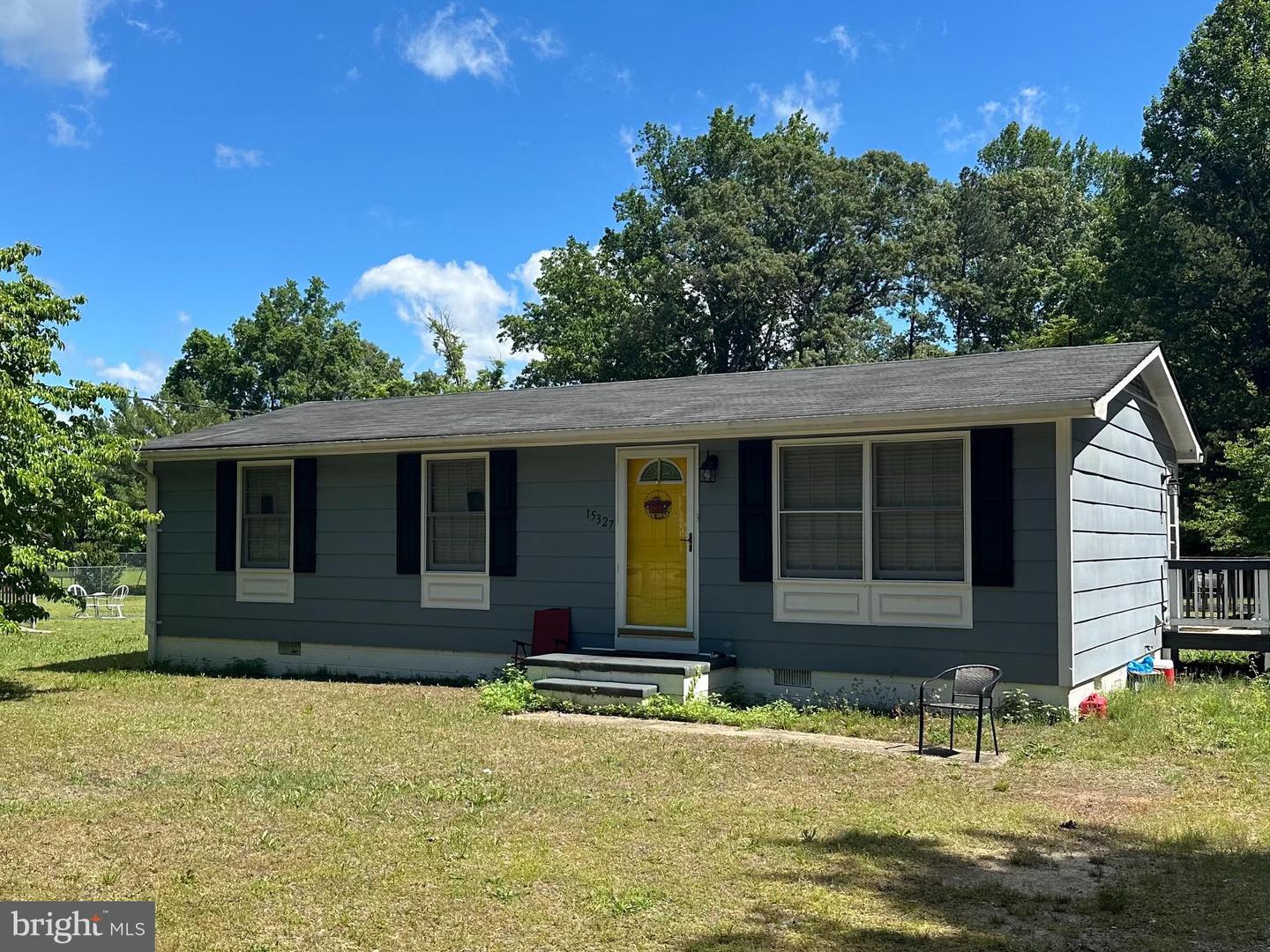 Property Photo: 15327 Currin Street VA 22546