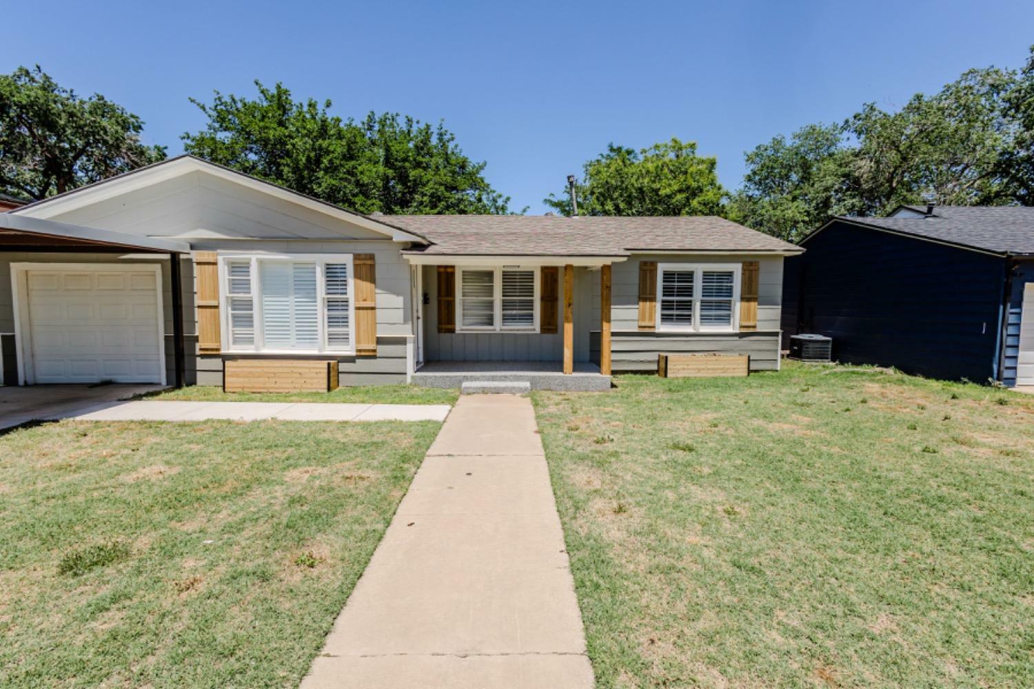 Property Photo:  3706 26th Street  TX 79410 