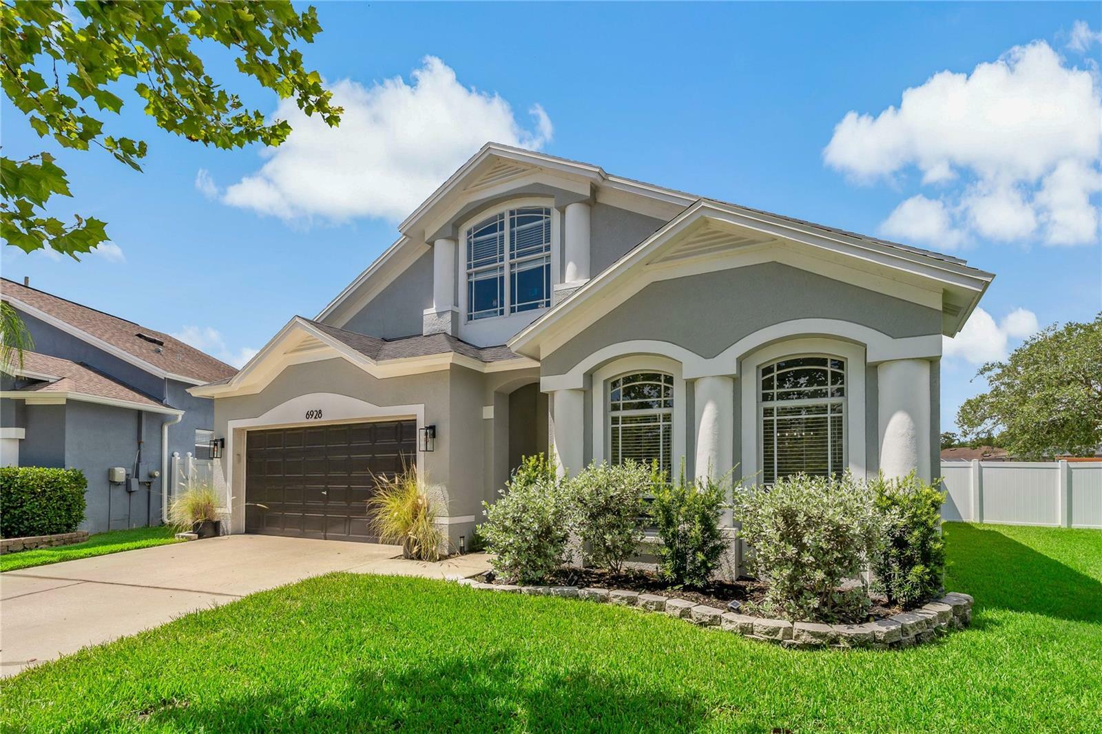 Property Photo: 6928 Bluff Meadow Court FL 33545