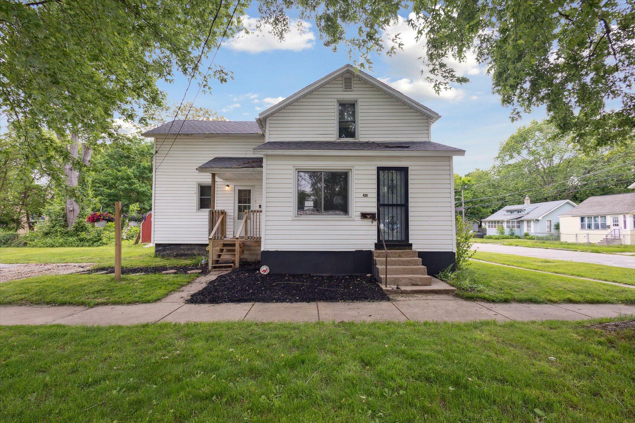 424 N 7th Street  Niles MI 49120 photo