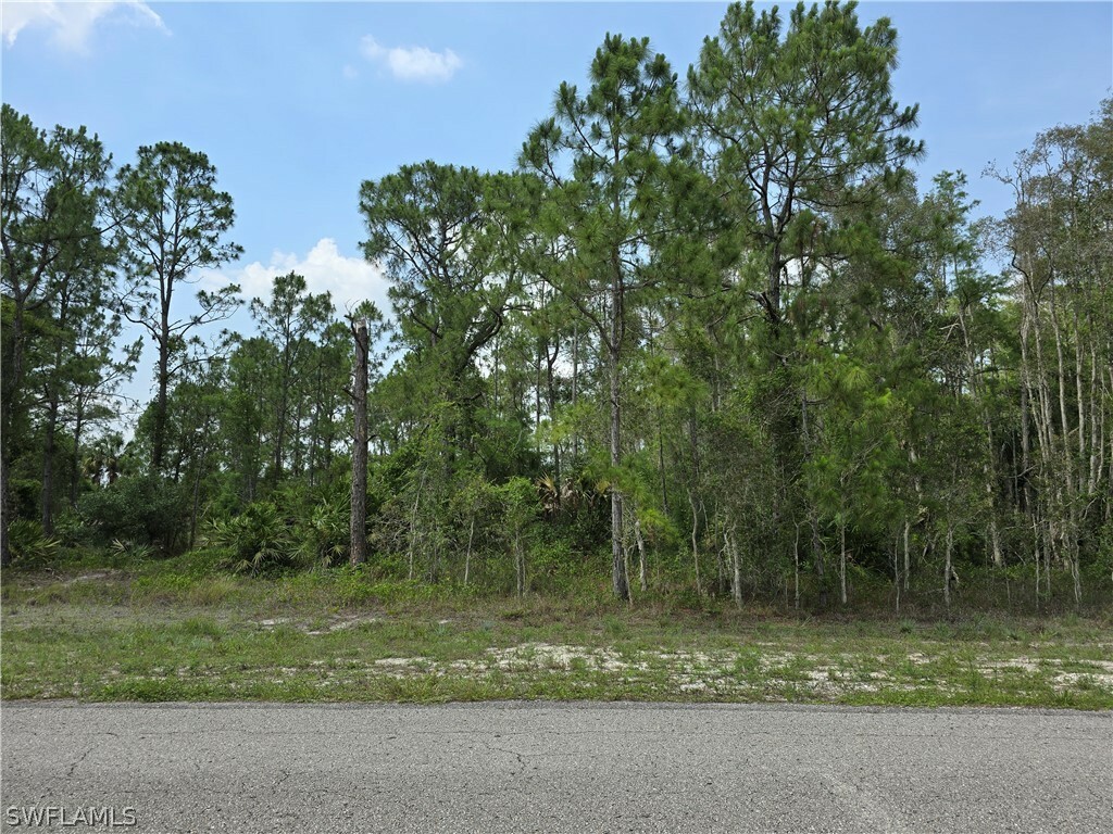 Property Photo:  657 Nimitz Boulevard  FL 33974 