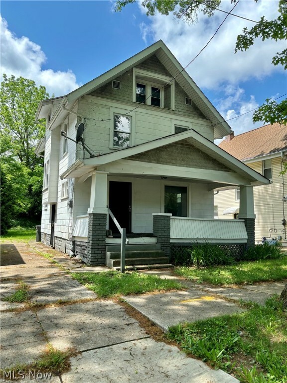Property Photo:  794 Ruth Avenue  OH 44307 