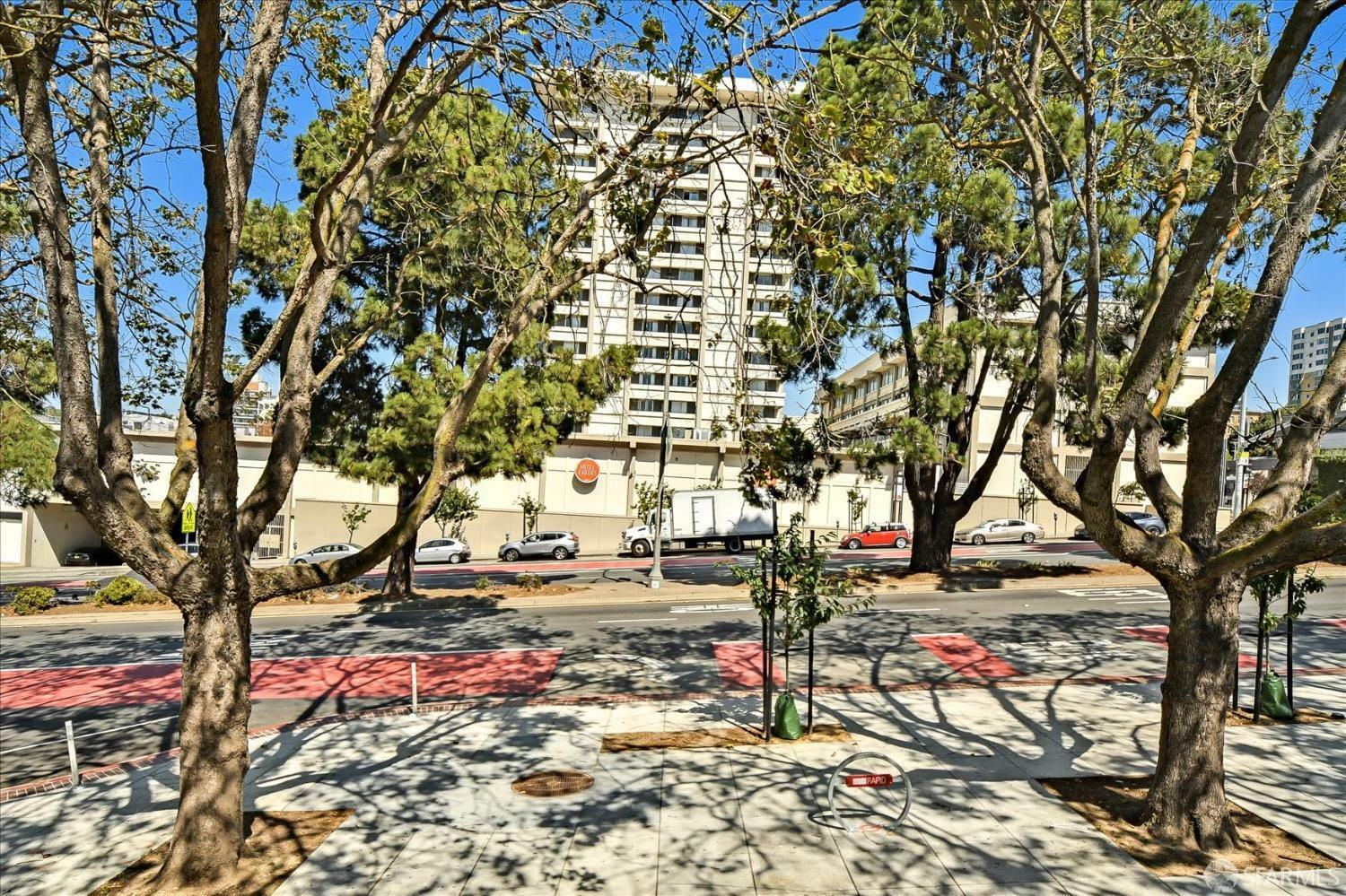 Property Photo:  1545 Geary Boulevard 3  CA 94115 